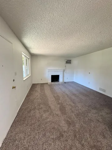 $174,000 | 1707 West Swain Road, Unit 5, Stockton, CA 95207
