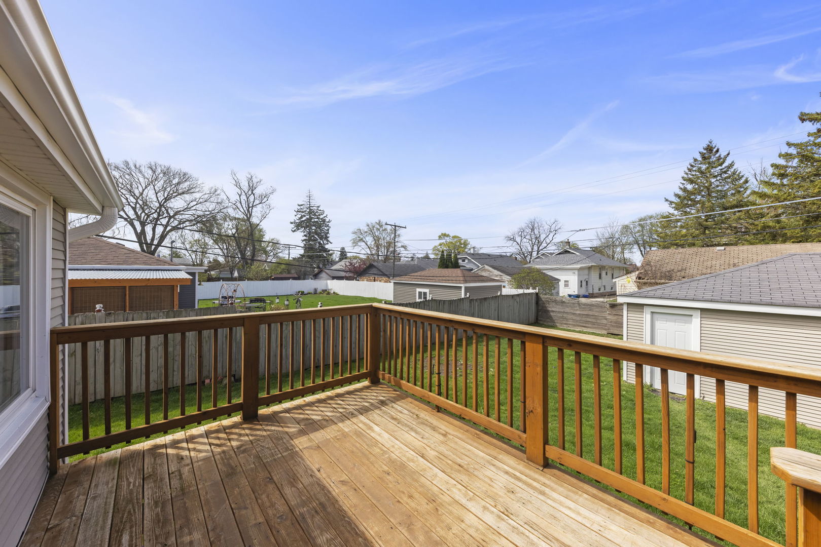 202 Pick Avenue Elmhurst, IL 60126 - Photo 26 of 26 a view of city from a balcony