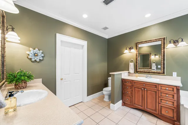 $799,500 | 556 Little Canal Drive, Santa Rosa Beach, FL 32459