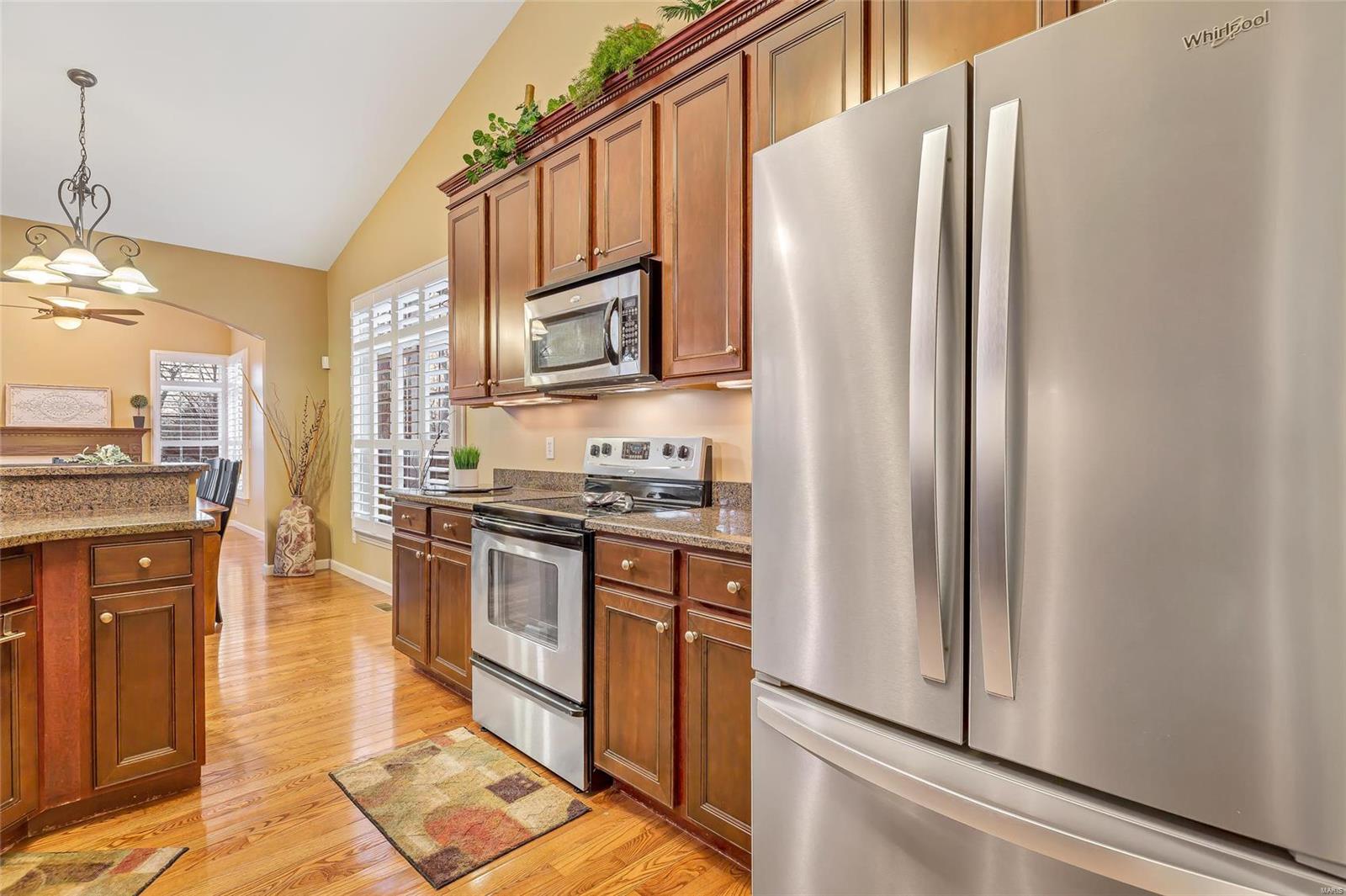 932 Ridgepointe Pl Circle Lake St. Louis, MO 63367 - Photo 15 of 60