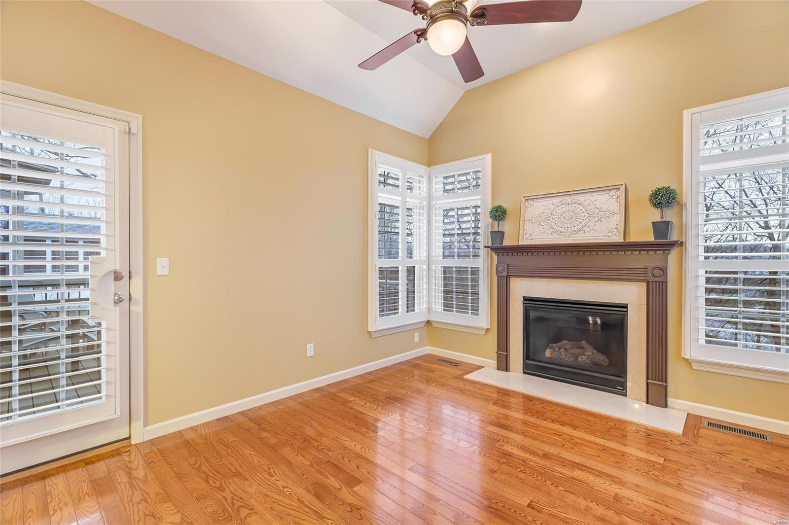 932 Ridgepointe Pl Circle Lake St. Louis, MO 63367 - Photo 18 of 60