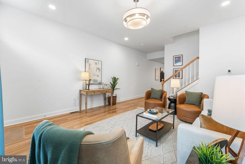 52 South Fulton Avenue Baltimore, MD 21223 - Photo 2 of 40