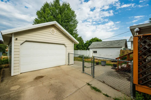 $365,000 | 838 South Sheridan Avenue, Sheridan, WY 82801