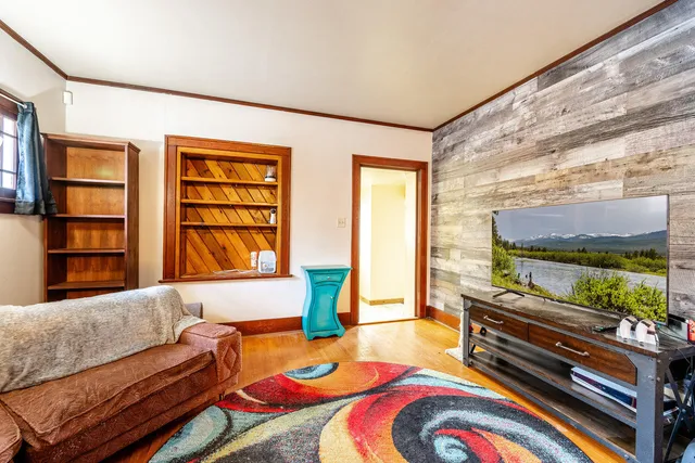 $365,000 | 838 South Sheridan Avenue, Sheridan, WY 82801