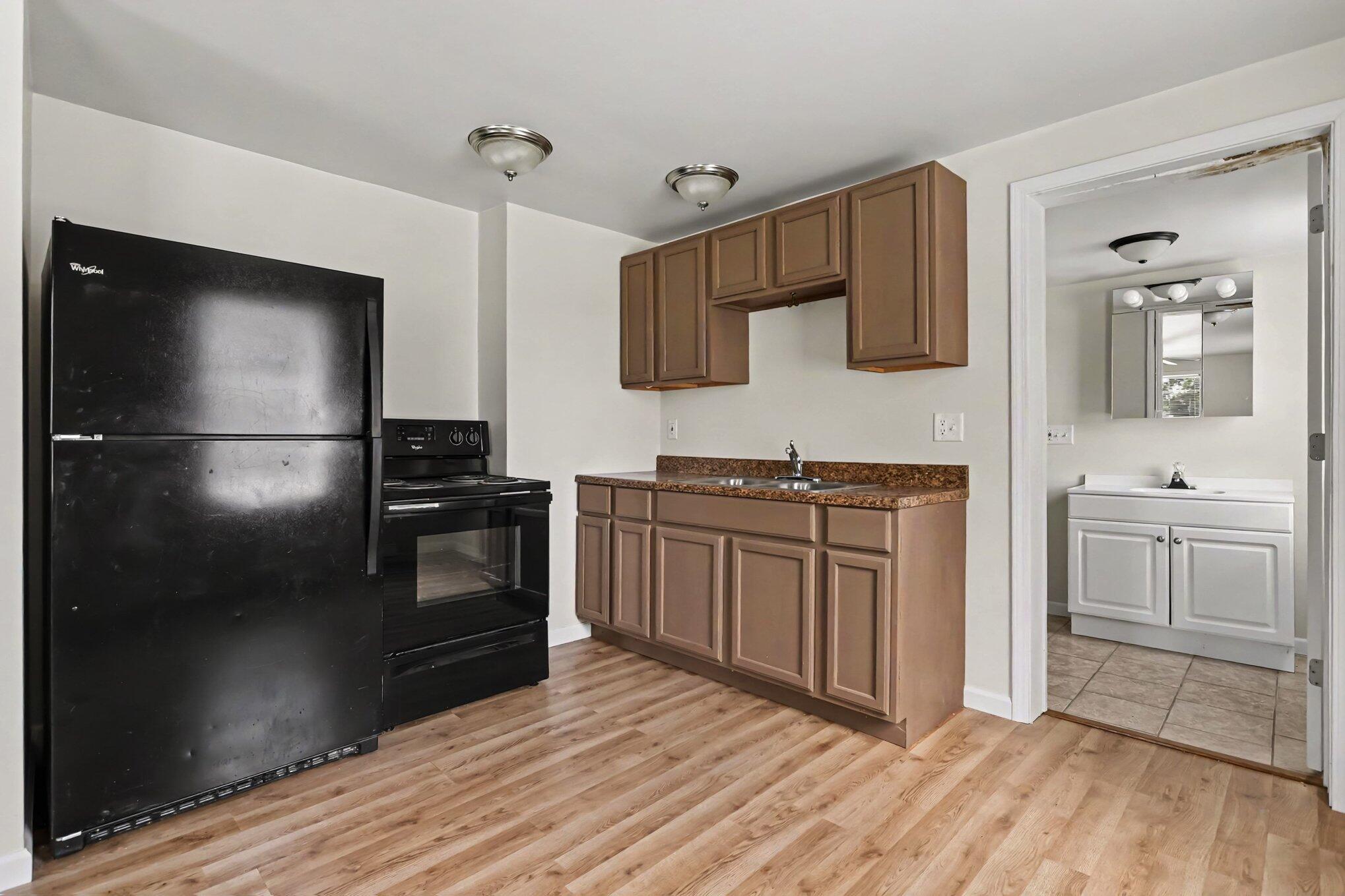 4737 Territorial Road Benton Harbor, MI 49022 - Photo 30 of 39 022_file_8352