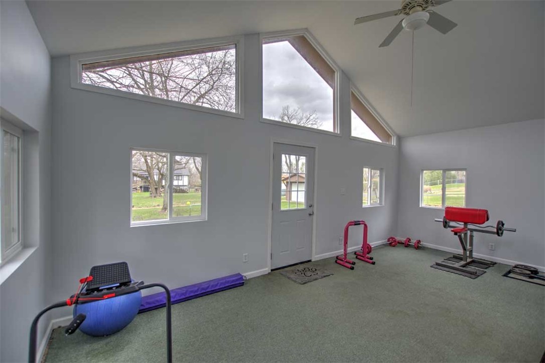 1740 Illini Drive Decatur, IL 62521 - Photo 15 of 36 Gallery Image 15