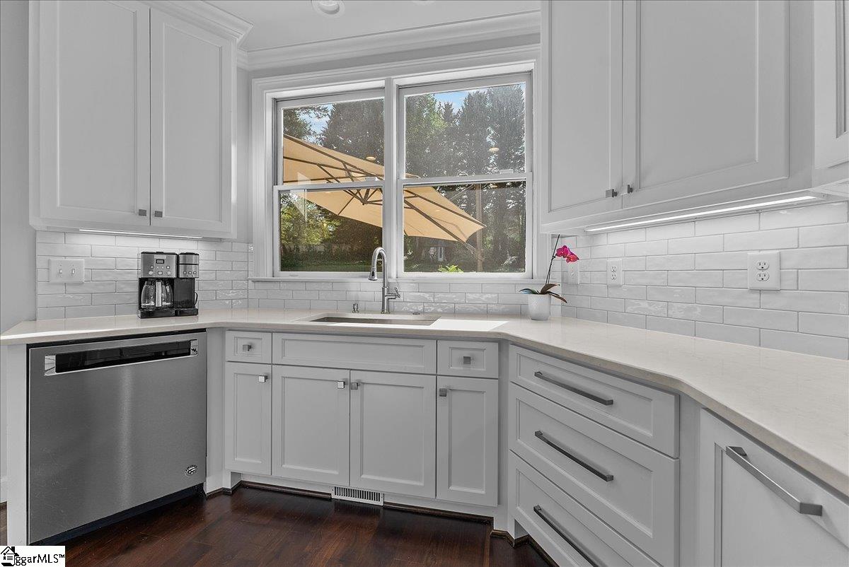 300 Spaulding Farm Road Greenville, SC 29615 - Photo 16 of 36