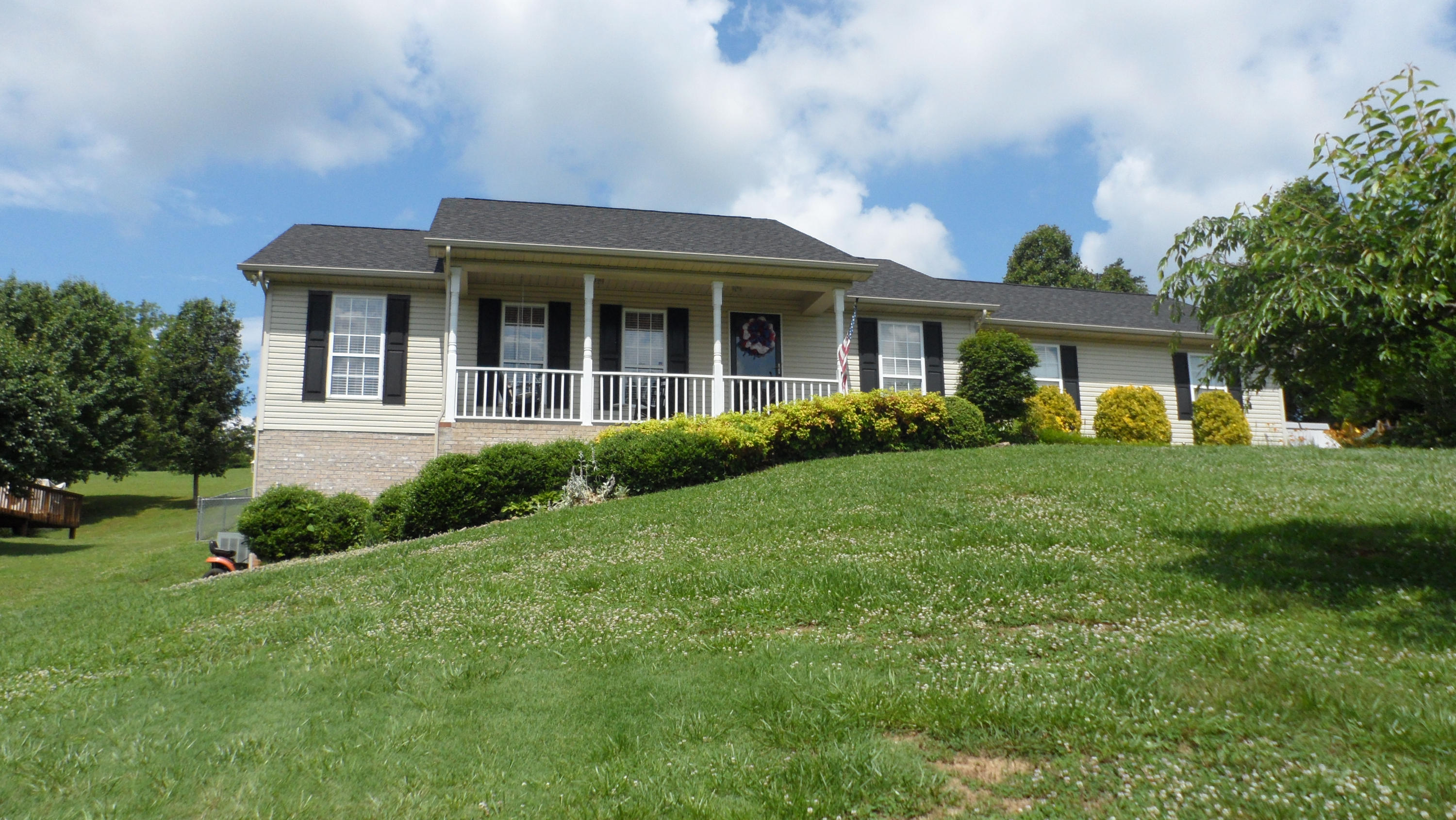 1023 North Old Grey Ridge Road Friendsville, TN 37737 - Photo 1 of 32 Welcome Home!
