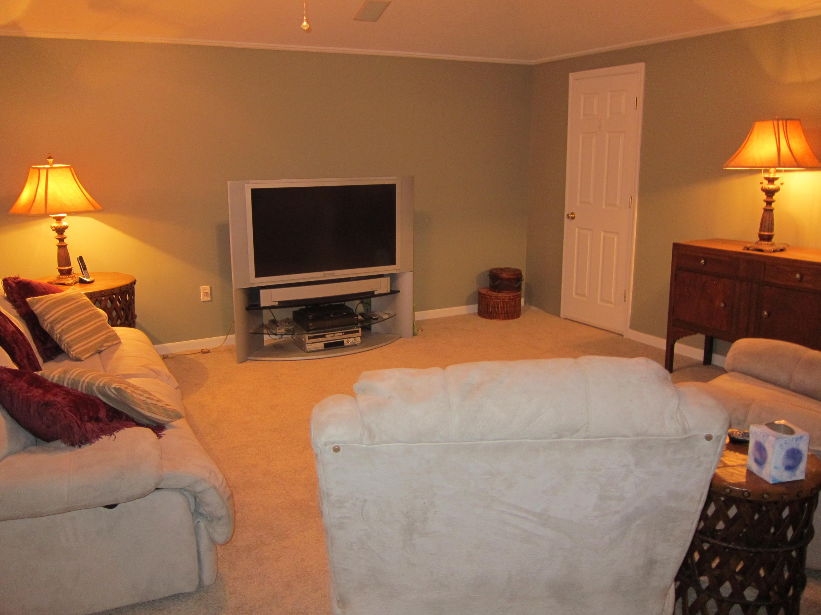 1023 North Old Grey Ridge Road Friendsville, TN 37737 - Photo 21 of 32 Bsmt living room area