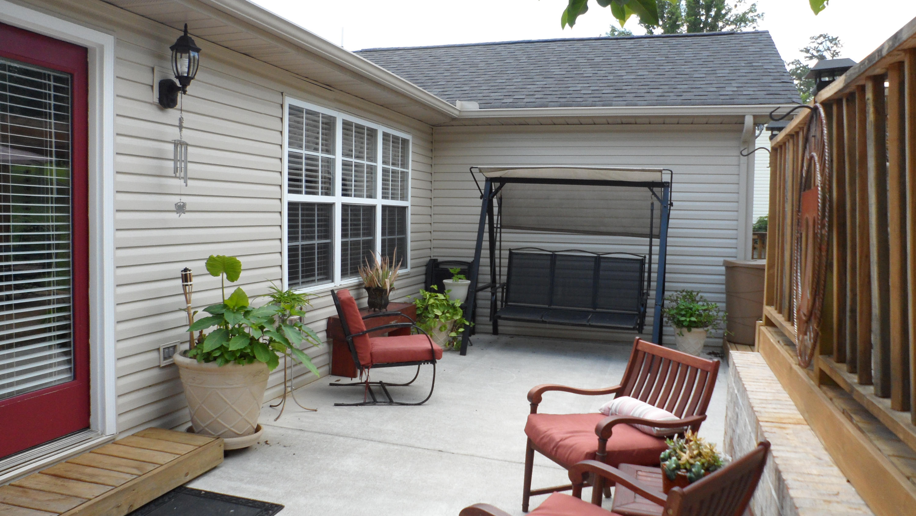 1023 North Old Grey Ridge Road Friendsville, TN 37737 - Photo 26 of 32 Private patio