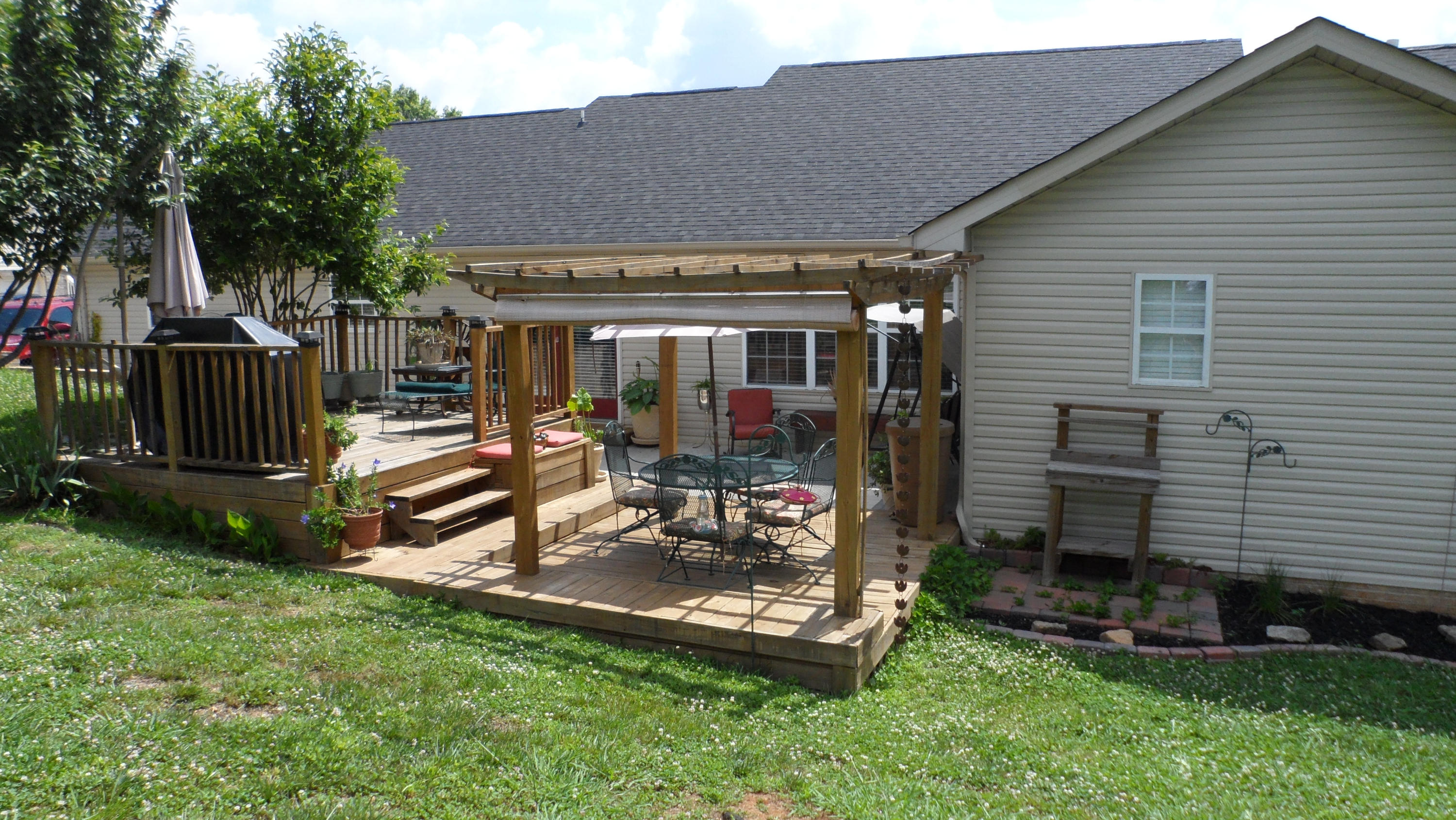 1023 North Old Grey Ridge Road Friendsville, TN 37737 - Photo 28 of 32 Closer view of back