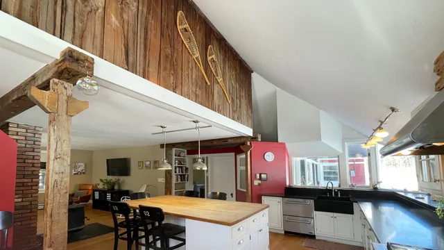 $415,000 | 281 Old County Lane, Readsboro, VT 05350