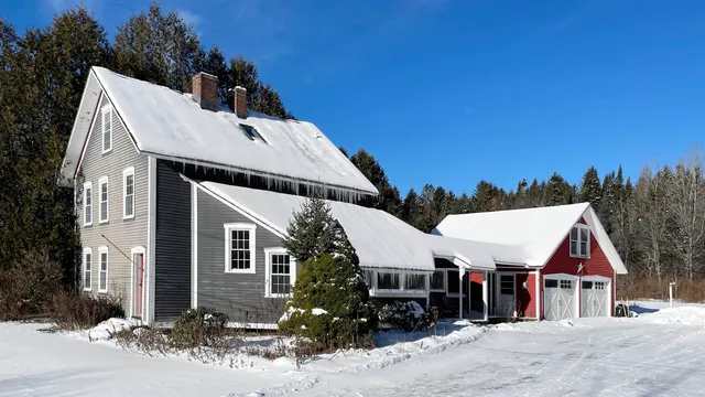 $415,000 | 281 Old County Lane, Readsboro, VT 05350