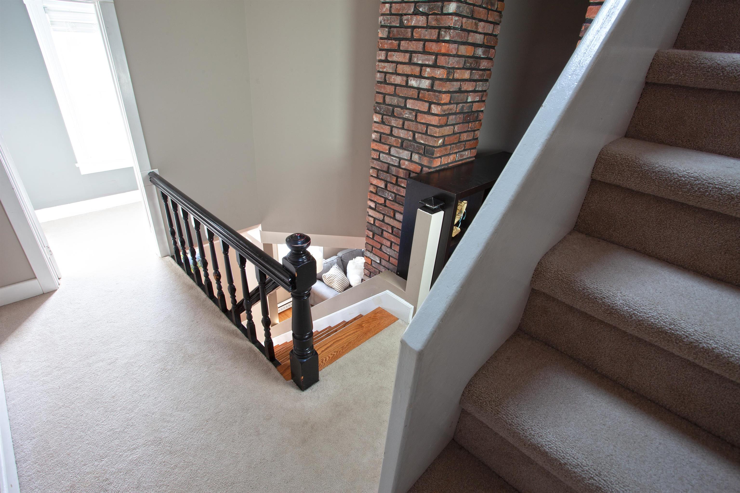 281 Old County Lane Readsboro, VT 05350 - Photo 30 of 44