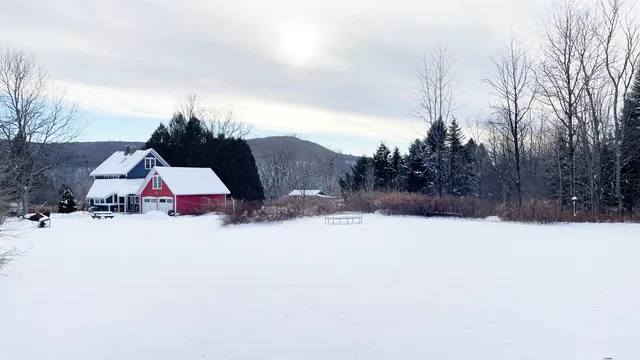 $415,000 | 281 Old County Lane, Readsboro, VT 05350