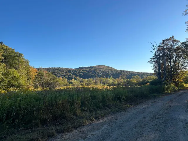 $415,000 | 281 Old County Lane, Readsboro, VT 05350