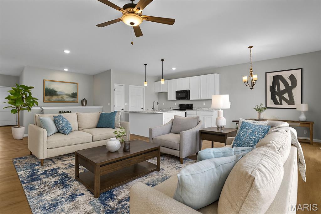 44 Fiddlers Close Road, Unit 44 STB Washington, MO 63090 - Photo 2 of 12