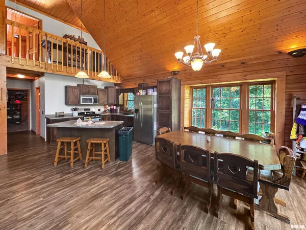 $339,500 | 931 County Road 1035, Mount Sterling, IL 62353