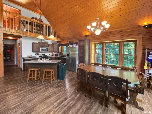 $339,500 | 931 County Road 1035, Mount Sterling, IL 62353