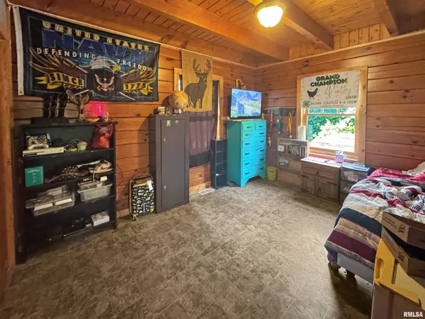 $339,500 | 931 County Road 1035, Mount Sterling, IL 62353