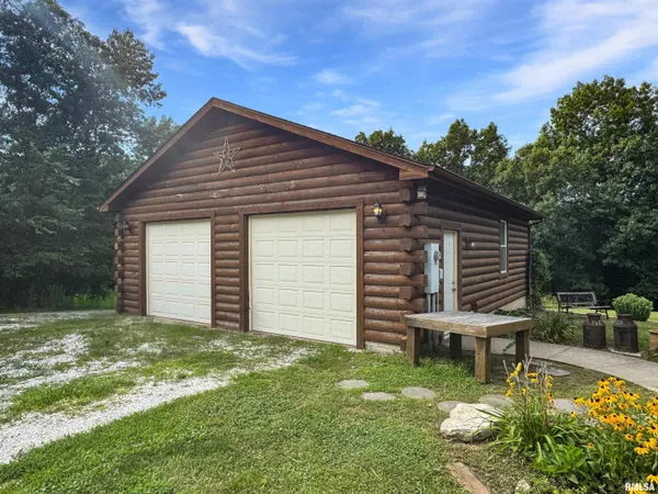 $339,500 | 931 County Road 1035, Mount Sterling, IL 62353