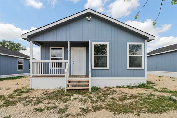 $1,600 | 1087 Schubert Lane, Unit D, Kyle, TX 78640