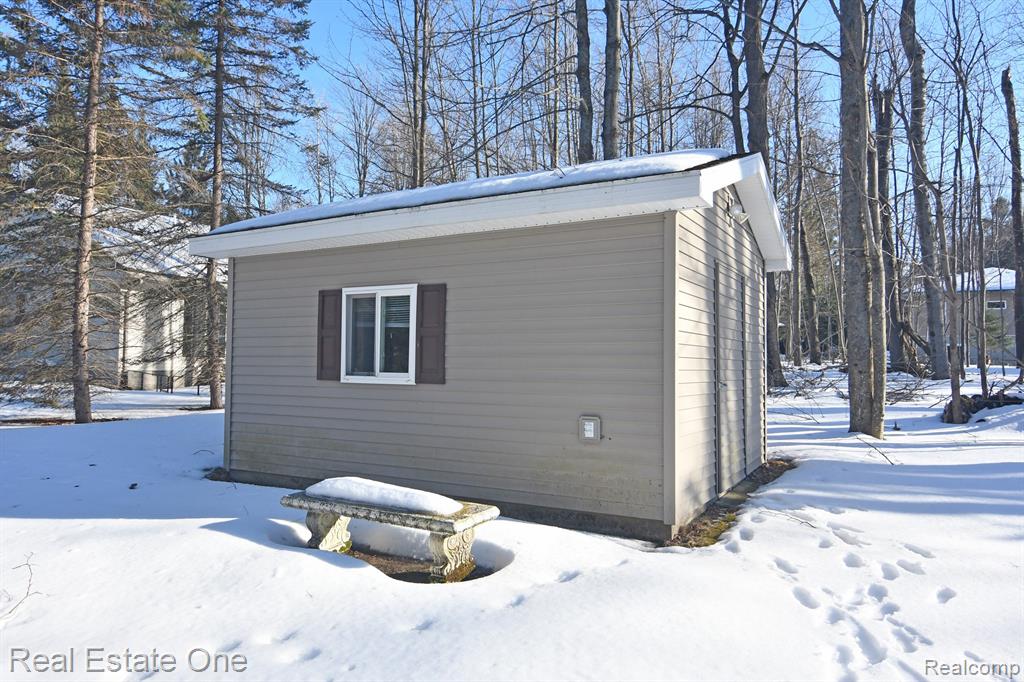 4284 Norway Road Lincoln, MI 48742 - Photo 9 of 26