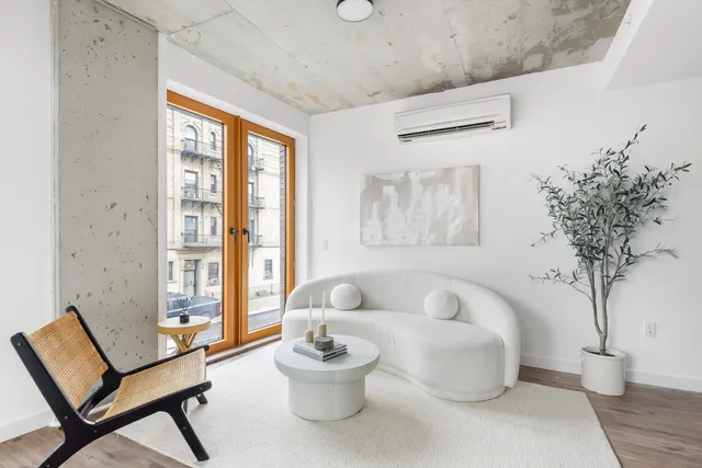 $7,300 | 540 Graham Avenue, Unit PH1 | Greenpoint