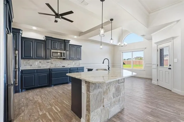 $585,000 | 218 Rising Star Drive, Abilene, TX 79606