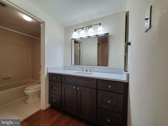 $1,995 | 1530 Key Boulevard, Unit 623, Arlington, VA 22209