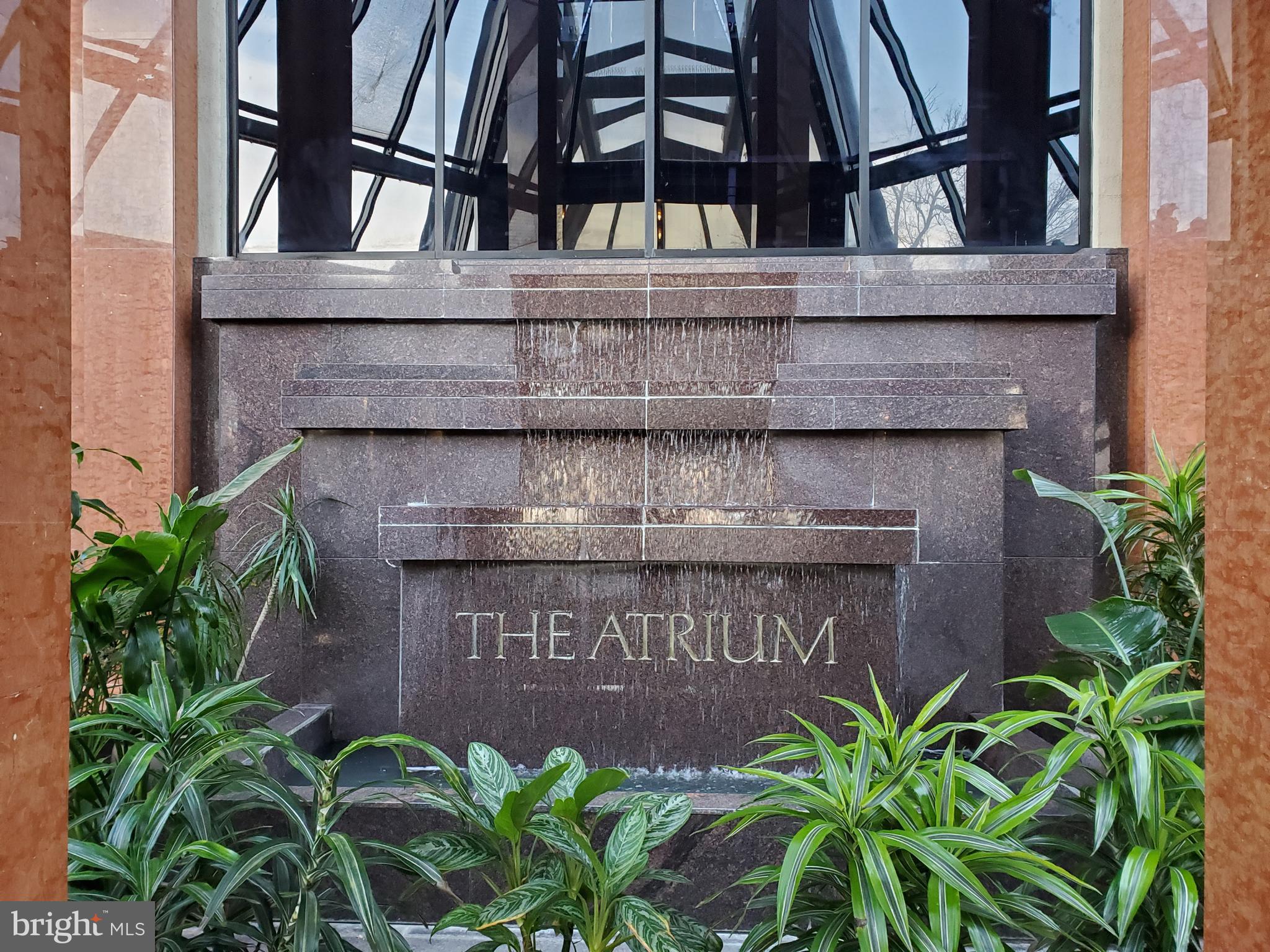 1530 Key Boulevard, Unit 623 Arlington, VA 22209 - Photo 2 of 35 Luxurious living in Arlington. You have arrived!