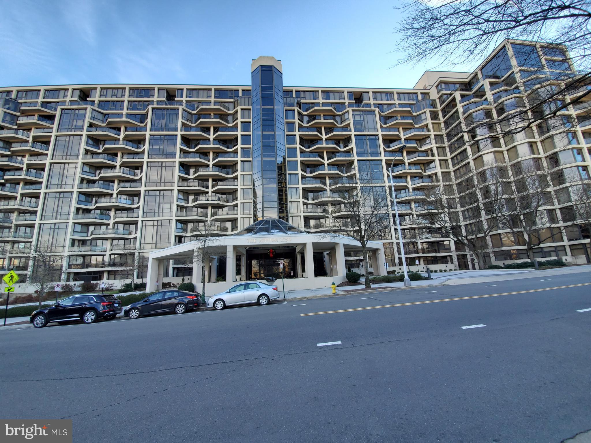 1530 Key Boulevard, Unit 623 Arlington, VA 22209 - Photo 35 of 35 Front Exterior