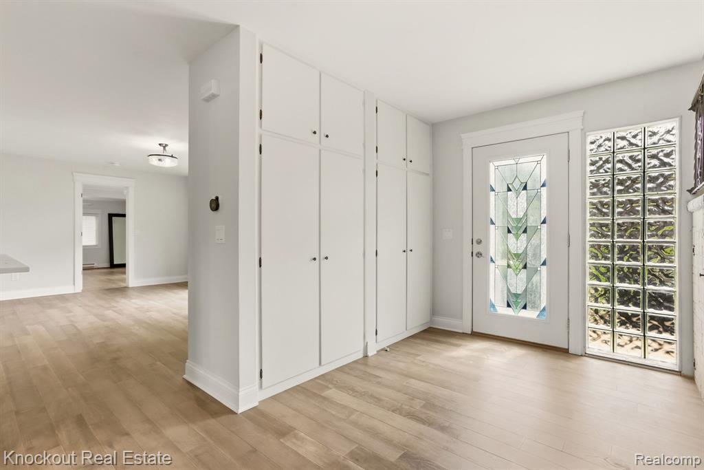 9239 Lange Road Birch Run, MI 48415 - Photo 11 of 75