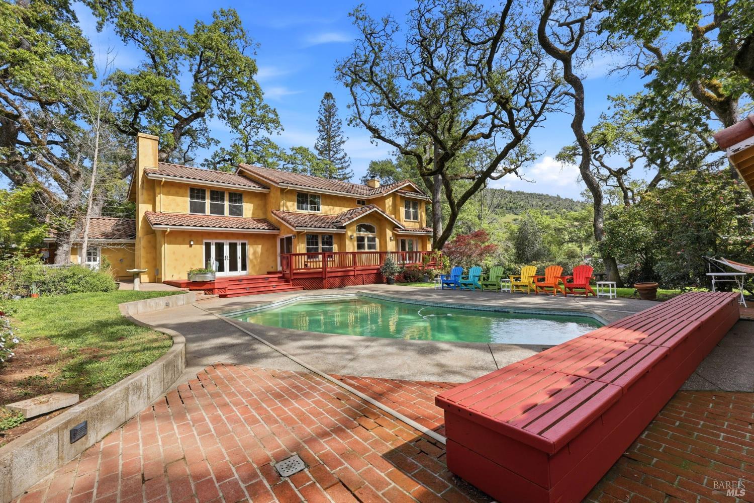 A Private Wine Country Retreat Just Minutes from Town