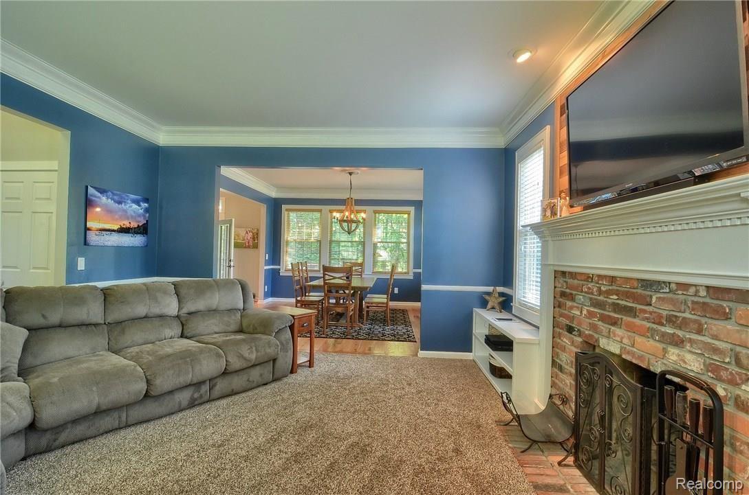 11248 Ridge View Trail Fenton, MI 48430 - Photo 6 of 32 Great_Room_3rd_View.jpg