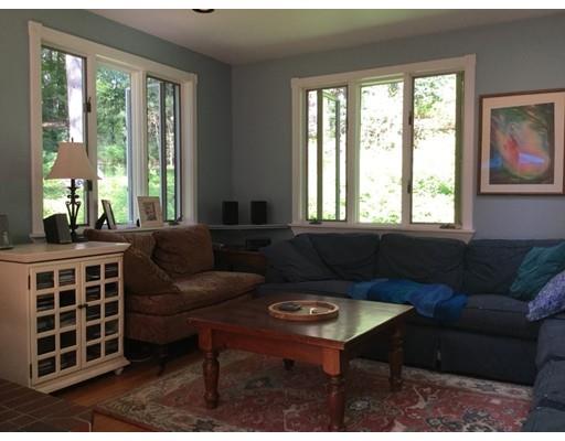 27 Blue Meadow Road Belchertown, MA 01007 - Photo 8 of 23 Gallery Image 8