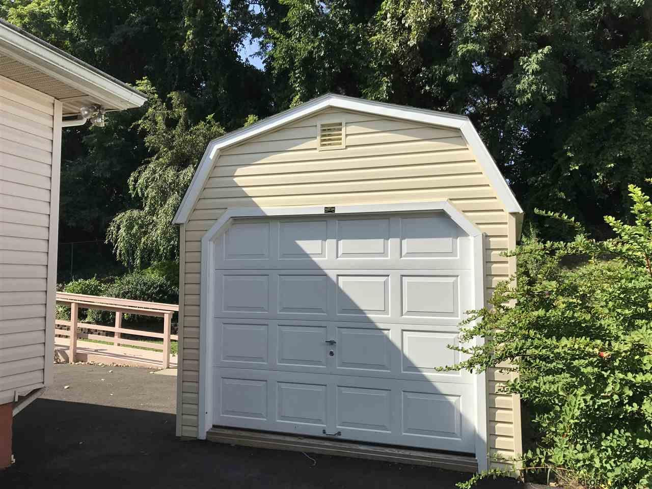 16 Crestone Road Albany, NY 12205 - Photo 23 of 24 Photo 23