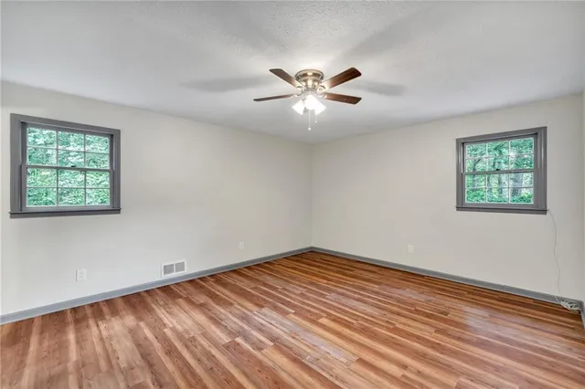 $2,100 | 5902 Cumming Highway, Canton, GA 30115