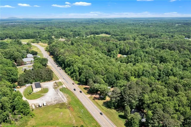 $2,100 | 5902 Cumming Highway, Canton, GA 30115