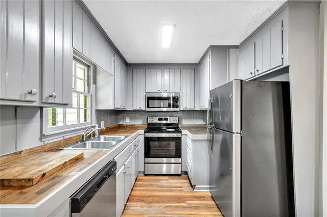 $2,100 | 5902 Cumming Highway, Canton, GA 30115