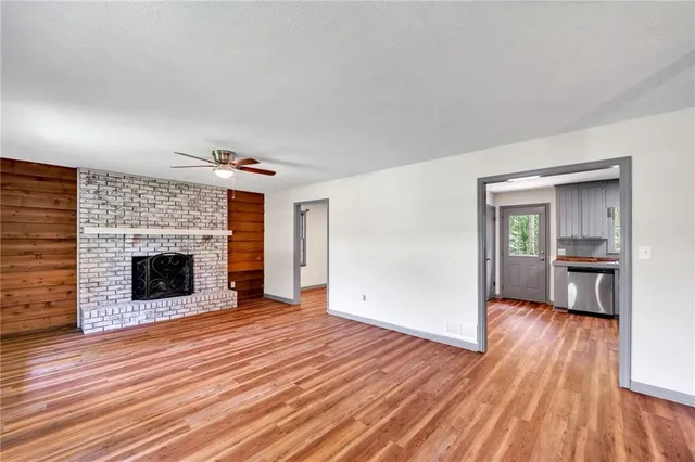 $2,100 | 5902 Cumming Highway, Canton, GA 30115