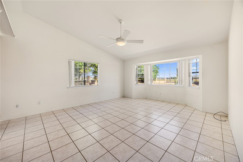 25865 McLaughlin Road Menifee, CA 92585 - Photo 13 of 33