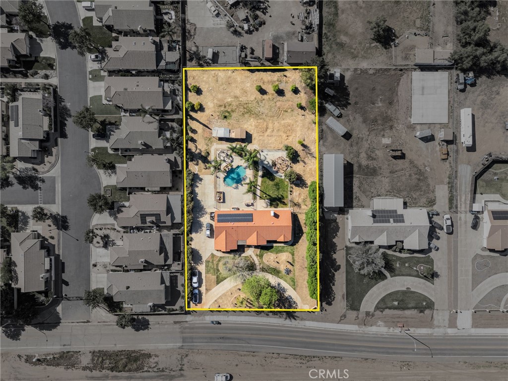 25865 McLaughlin Road Menifee, CA 92585 - Photo 2 of 33