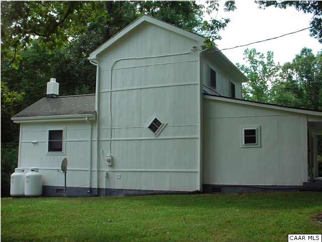 5385 Secretarys Sand Road Esmont, VA 22937 - Photo 13 of 13 Side View of Home #2