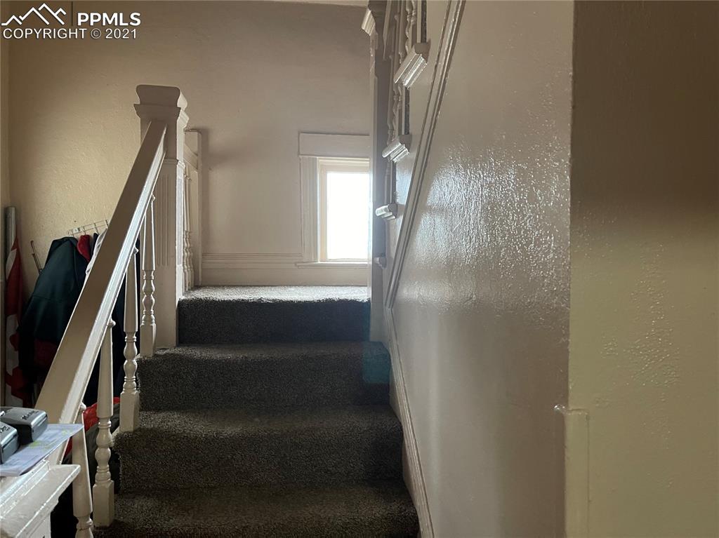 2210 East Routt Avenue Pueblo, CO 81004 - Photo 9 of 23 a view of entryway