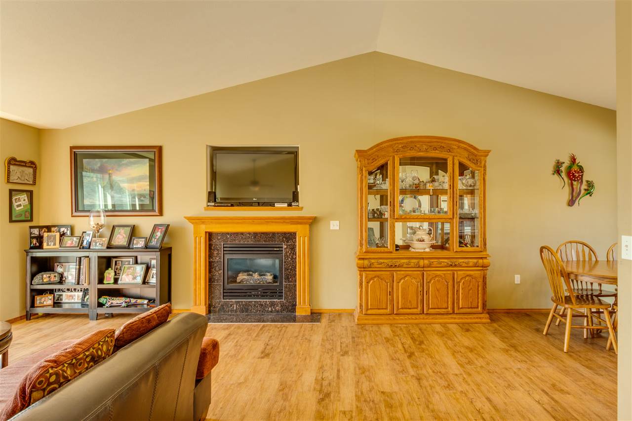 5215 North Burns Road Spokane Valley, WA 99216 - Photo 4 of 19 Gallery Image 4