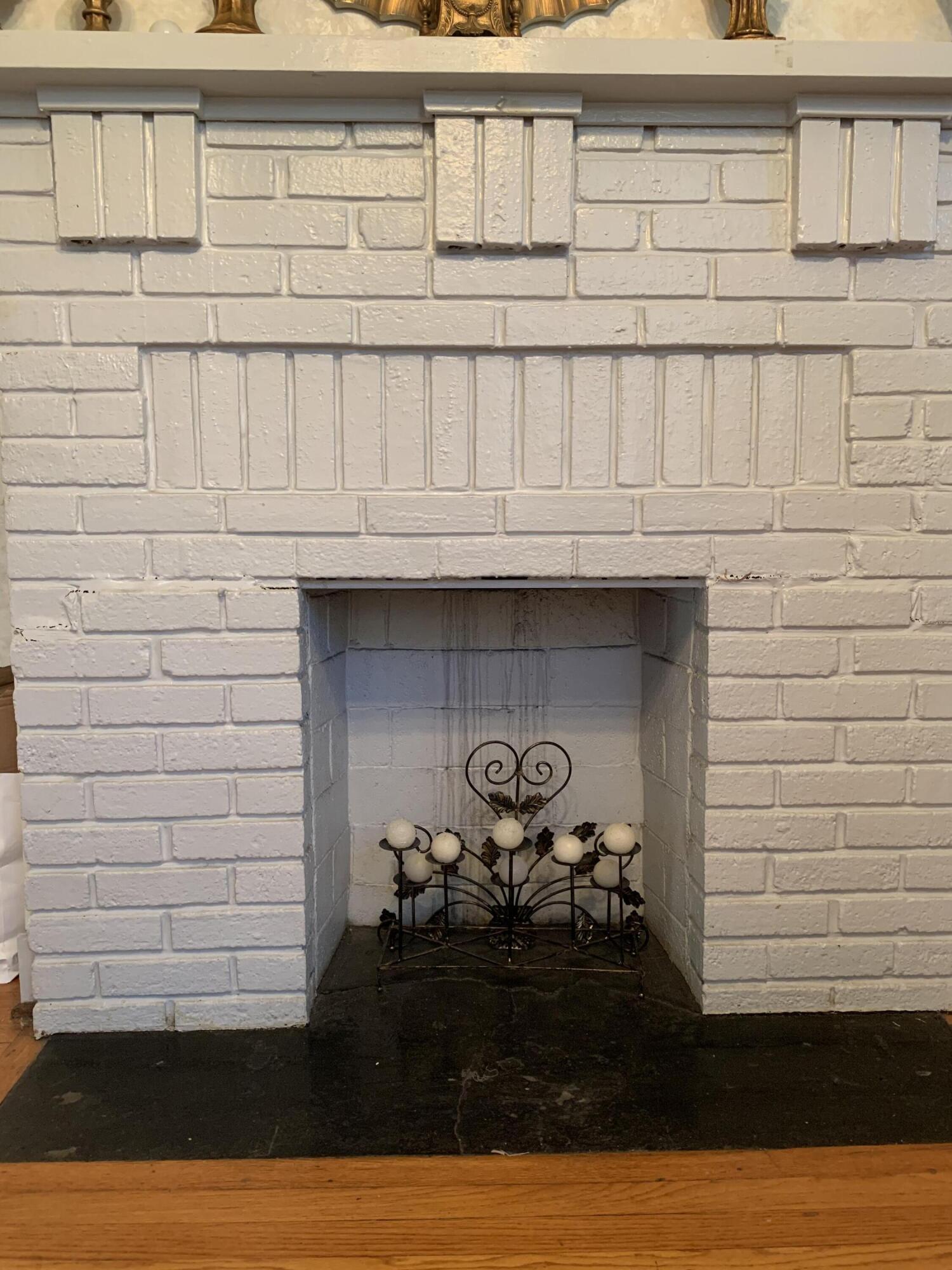 35 Lenox Street Charleston, SC 29403 - Photo 3 of 10 FireplaceHEIC