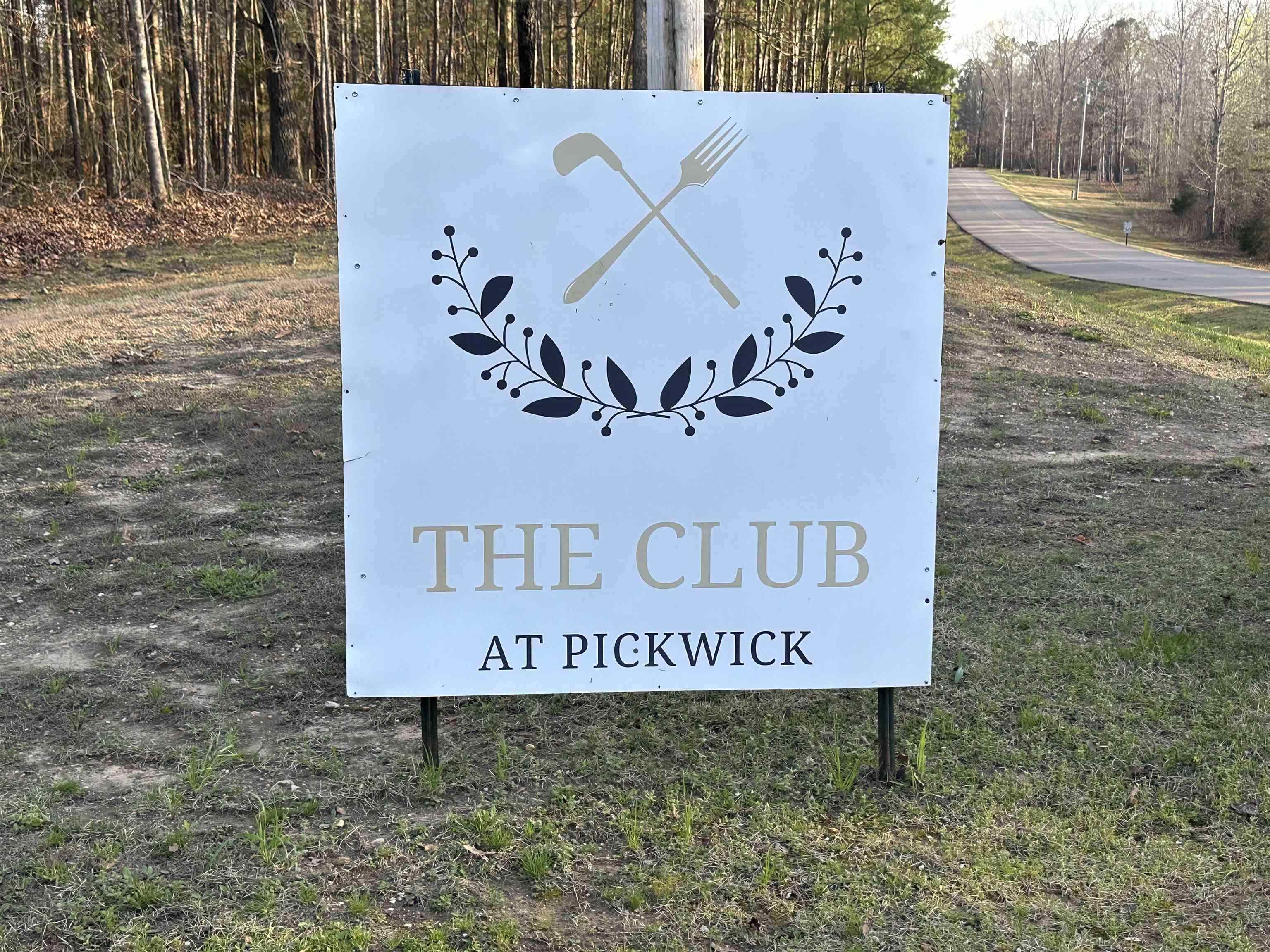 0 Shiloh Falls Court Road Counce, TN 38326 - Photo 7 of 9 a sign that is on the side of a building