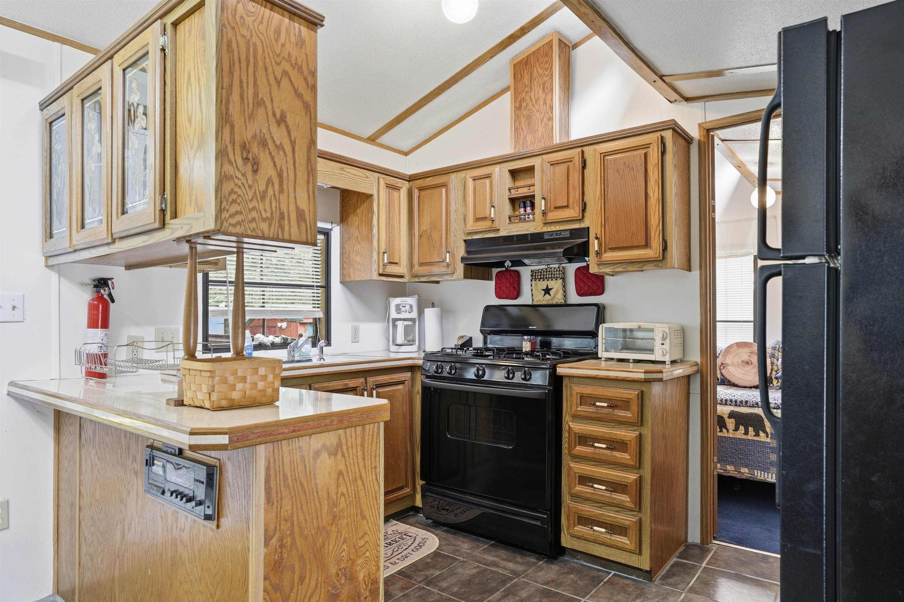 53 Plantation Way Fitzwilliam, NH 03447 - Photo 4 of 43