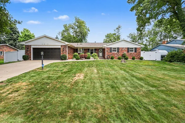 $389,900 | 4815 Firethorne Drive, Jackson, MI 49201